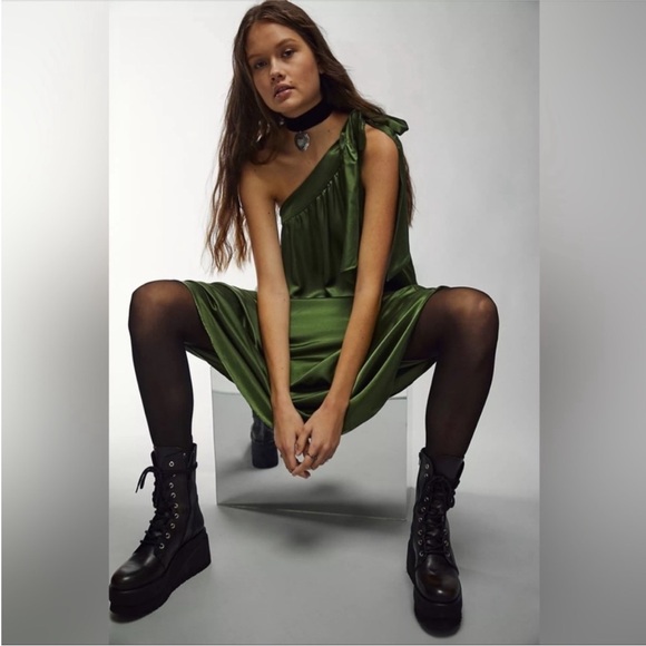 Free People Soa Tie One Shoulder Silky Maxi Dress Gown in Emerald Green - Picture 3 of 11